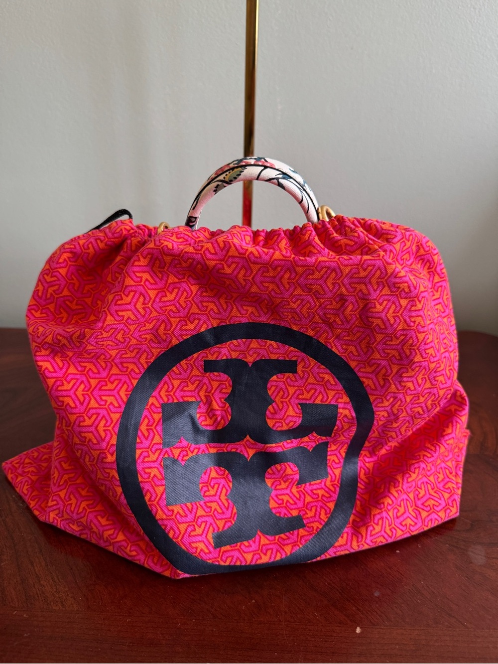 Tory Burch White Floral Mini Satchel with Dustbag - Picture 9 of 9